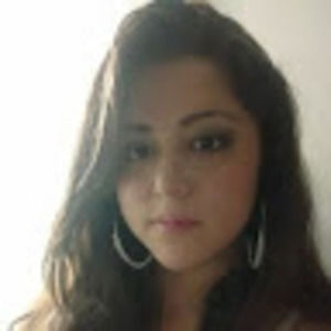 Meet your Posher, Estefania